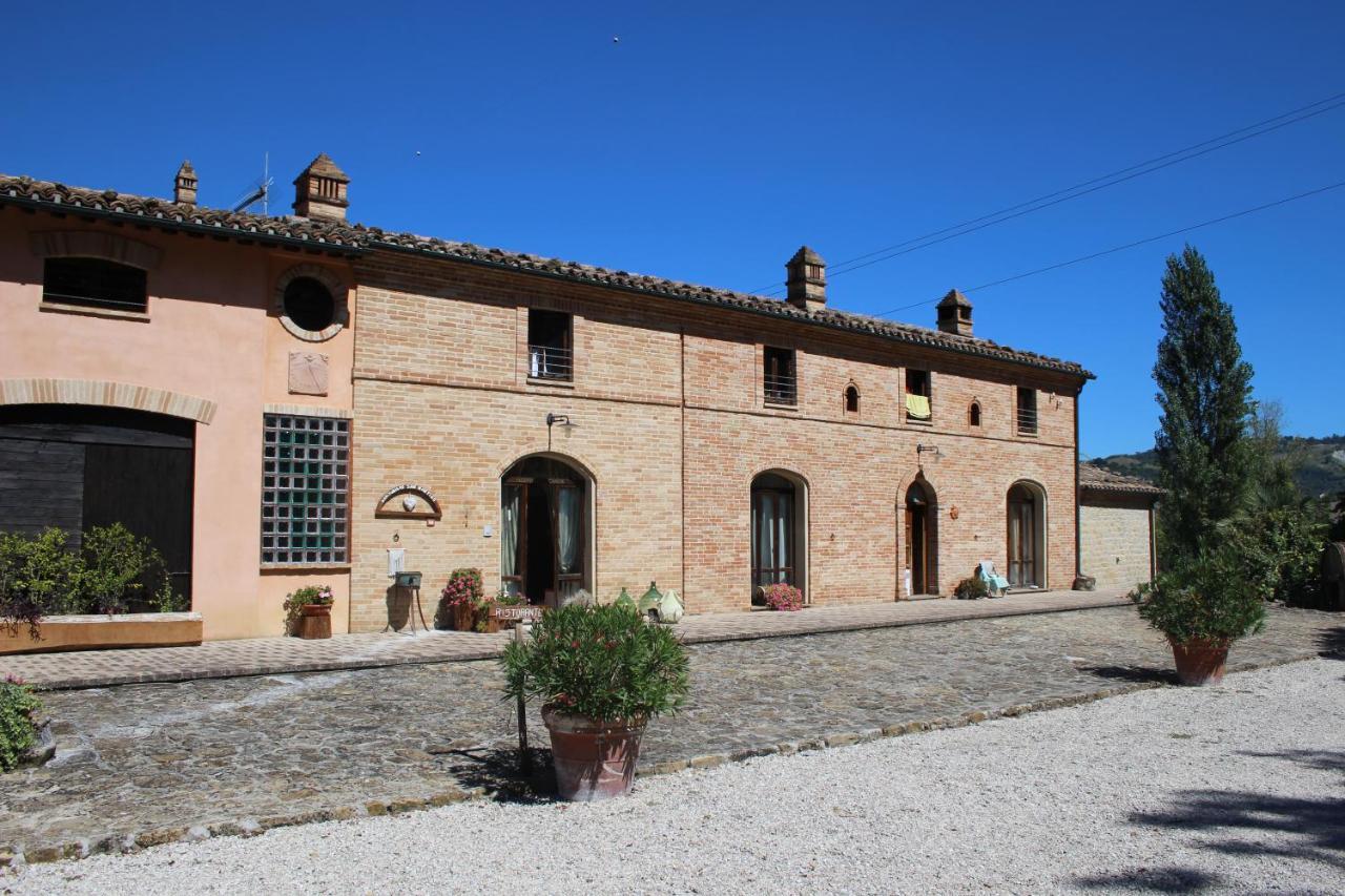 مبيت وإفطار Monte San Martino Agriturismo San Martino المظهر الخارجي الصورة